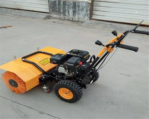 小型扫雪机可以360度灵活转身