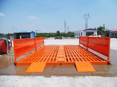 山东工程洗轮机基础设施建设注意事项